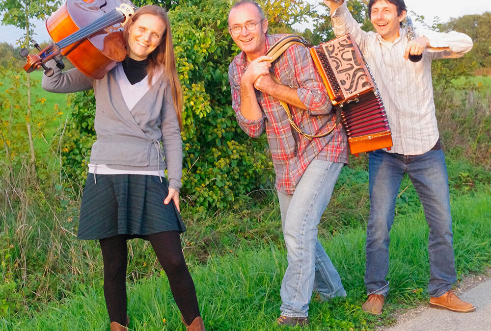 Bal des enfants avec le Trio des Champs